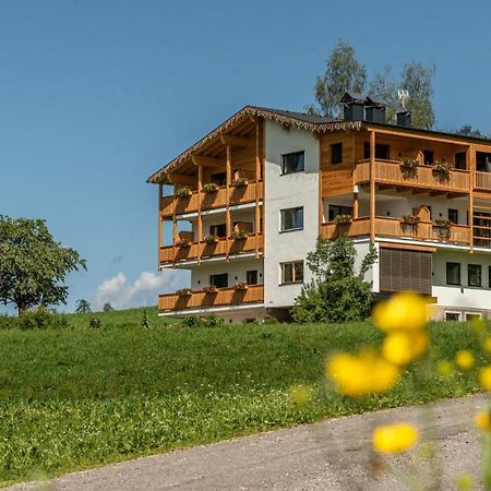 Im Wiesengrund Apartments Sexten Exteriér fotografie
